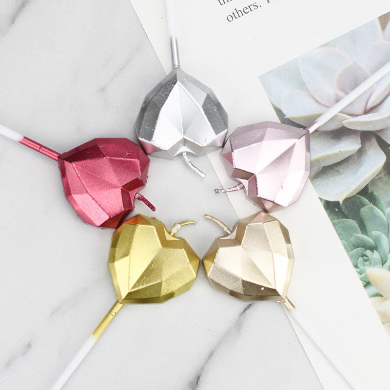 Metallic Diamond Star Candles for Romantic Celebrations
