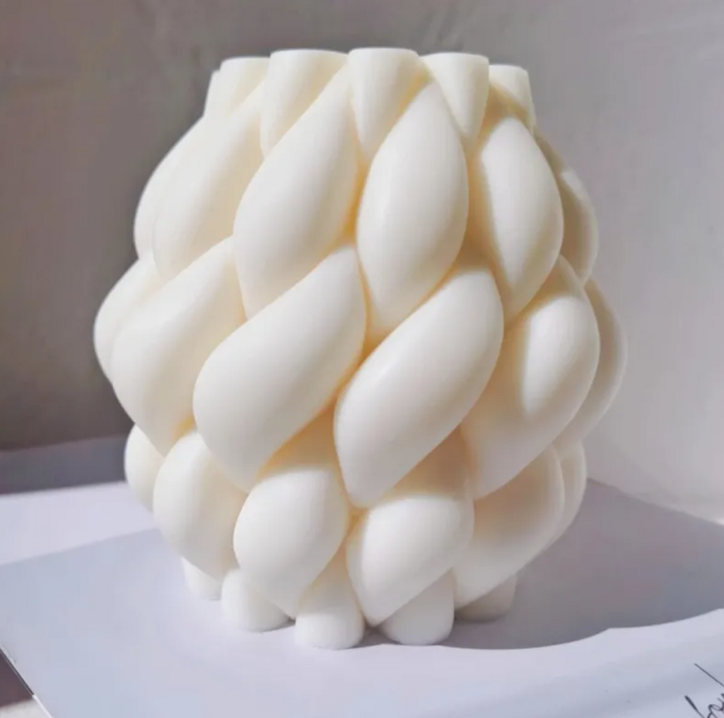 Geometric Twist Candle Mold